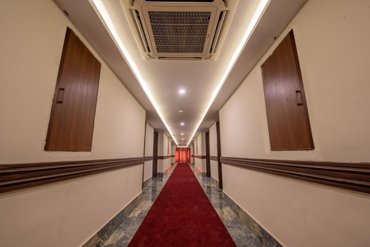 Legend Hotel Islamabad Buitenkant foto