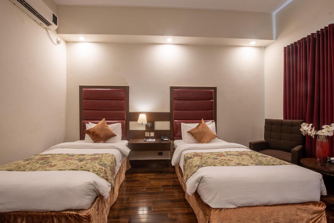 Legend Hotel Islamabad Buitenkant foto