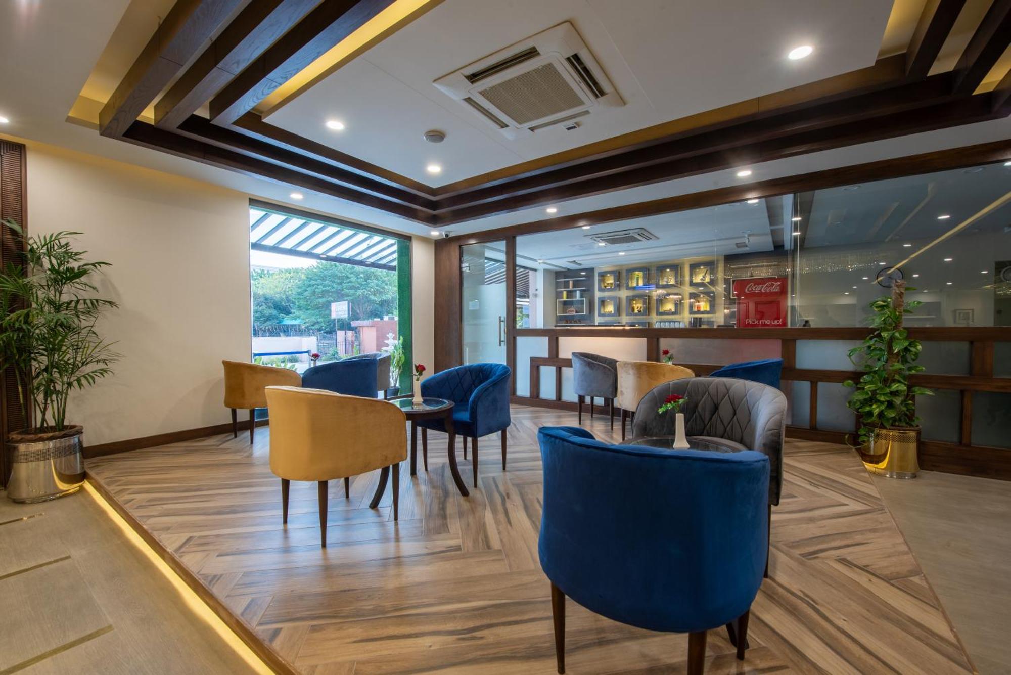 Legend Hotel Islamabad Buitenkant foto