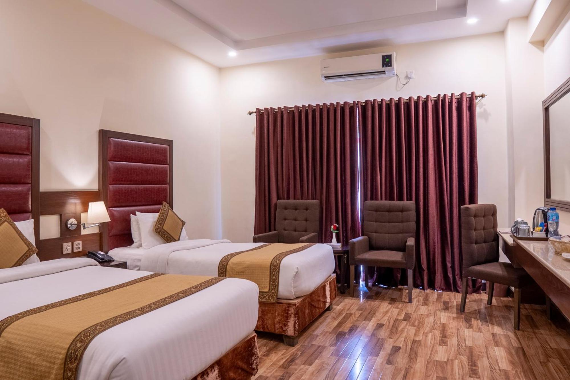 Legend Hotel Islamabad Buitenkant foto