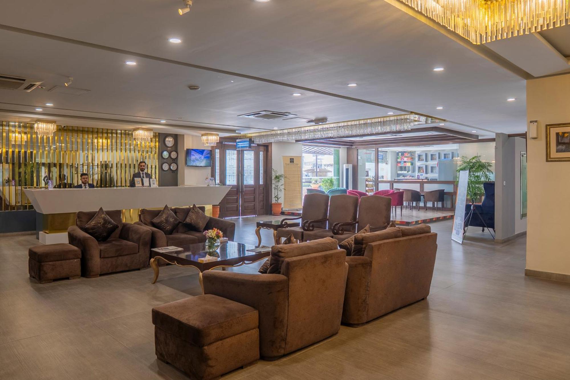 Legend Hotel Islamabad Buitenkant foto
